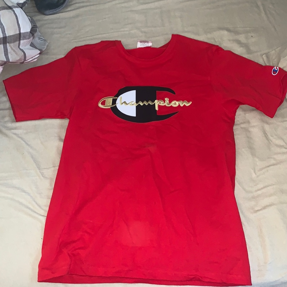 Mens red champion t shirt size medium NWOT
